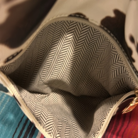 Cow print purse - Picture 6 of 9